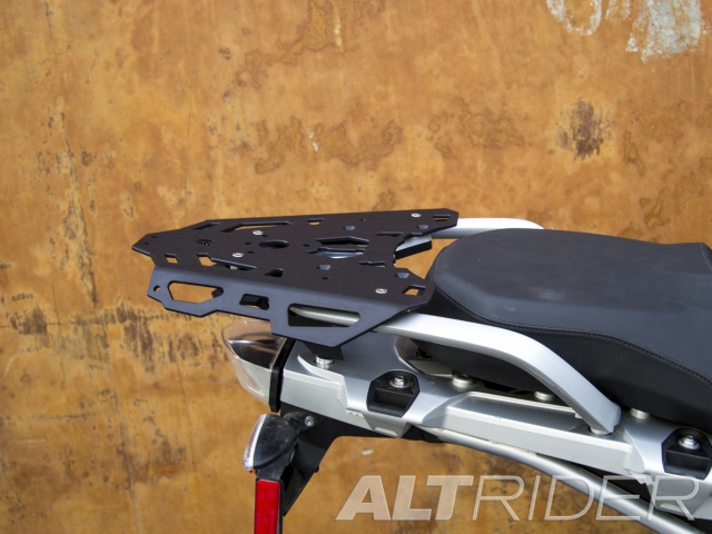 installed-altrider-rear-luggage-rack-for-the-bmw-r-1200-gs-water-cooled-15.jpg