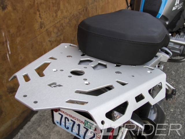 installed-altrider-rear-luggage-rack-for-the-bmw-r-1200-gs-water-cooled-18.jpg