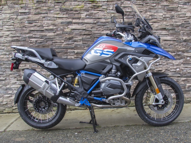 AltRider Crash Bars for the BMW R 1200 GS Water Cooled - Installed