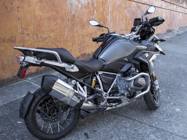 AltRider Crash Bars for the BMW R 1250 GS - Installed