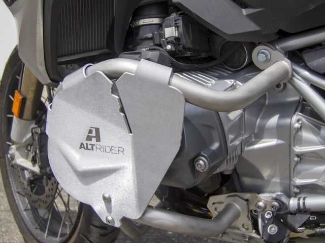 AltRider Cylinder Head Guards for the AltRider BMW R 1250 GS Crash Bars - Installed