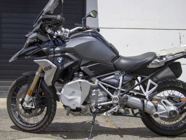 AltRider Cylinder Head Guards for the AltRider BMW R 1250 GS Crash Bars - Installed