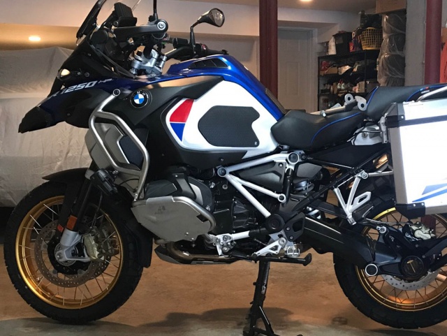 AltRider Cylinder Head Guards for the BMW R 1250 GS / Adv OEM Crash Bars - Installed