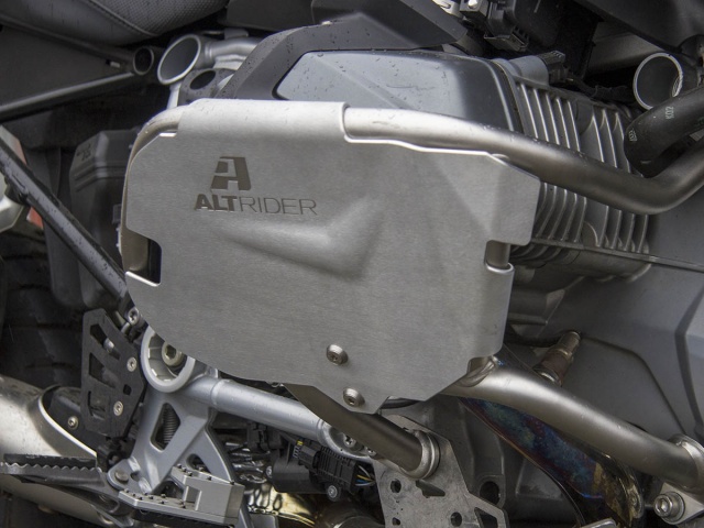 AltRider Cylinder Head Guards for the BMW R 1250 GS / Adv OEM Crash Bars - Installed