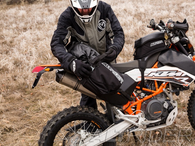 AltRider Hemisphere Saddlebag - Installed