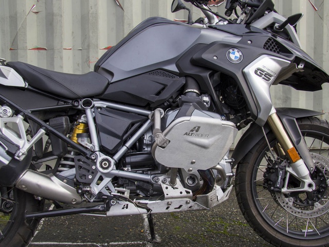 AltRider Reinforcement Crash Bars for the BMW R 1250 GS /GSA - Installed