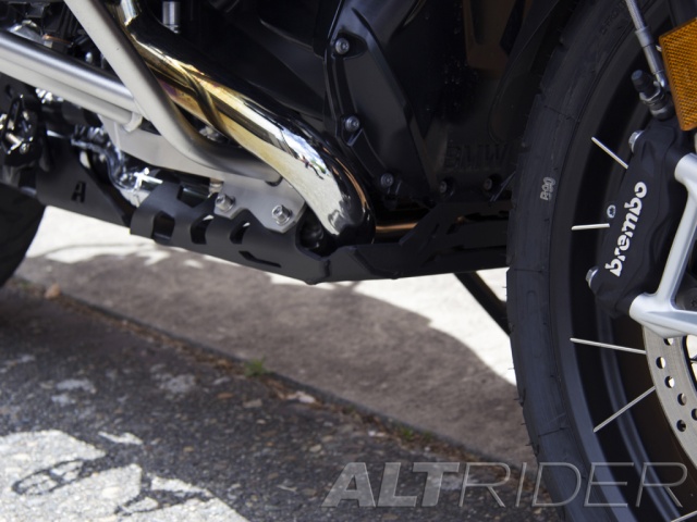 AltRider Skid Plate for the BMW R 1200 GS Adventure Water Cooled - Installed