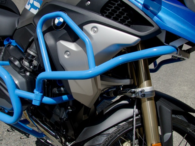 AltRider Upper Crash Bars for the BMW R 1200 GS Water Cooled (2017) - Installed